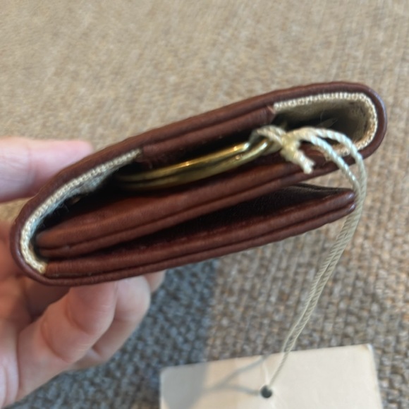 Ugg Jenna Key Case - Picture 8 of 8